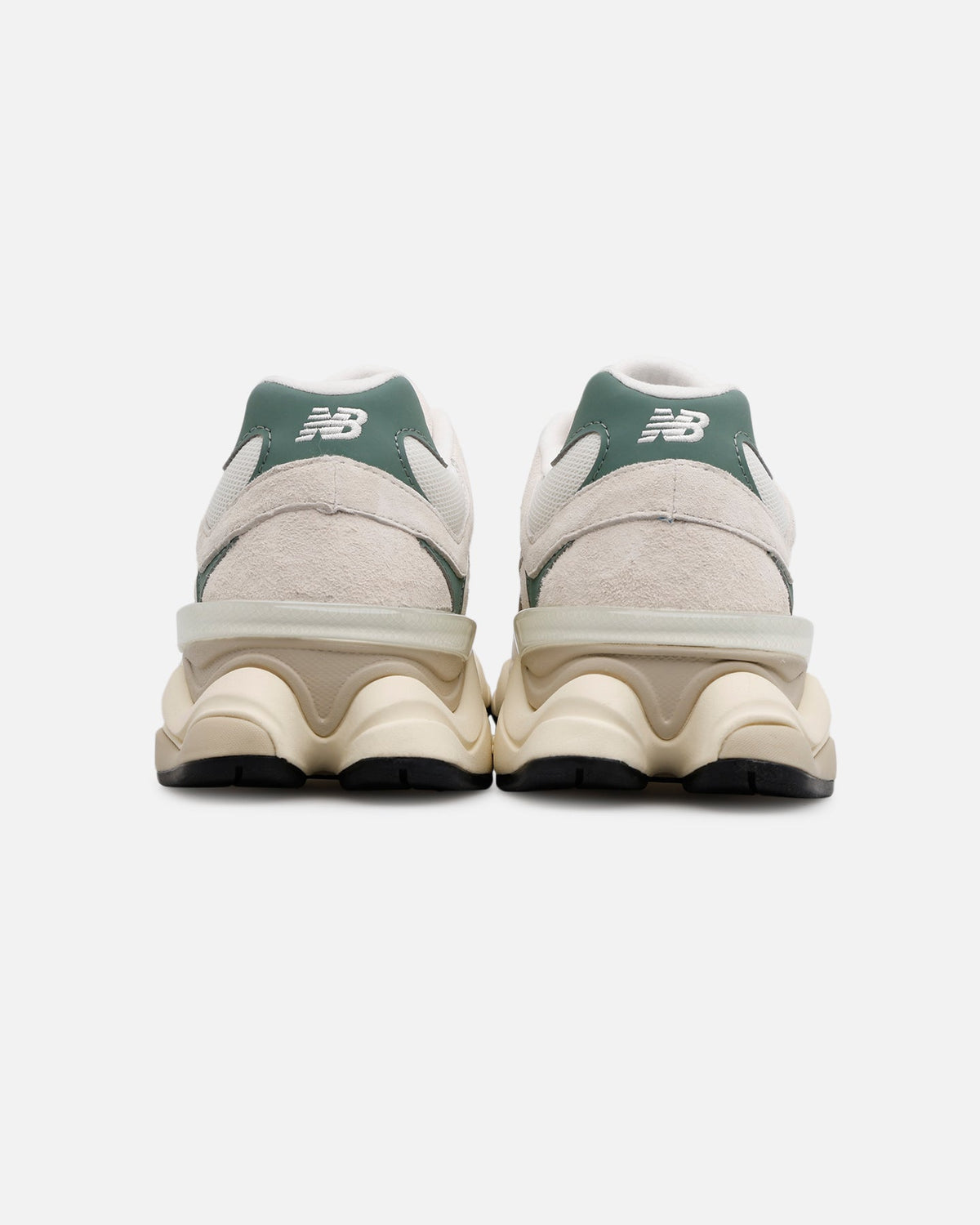 New Balance 9060 Linen