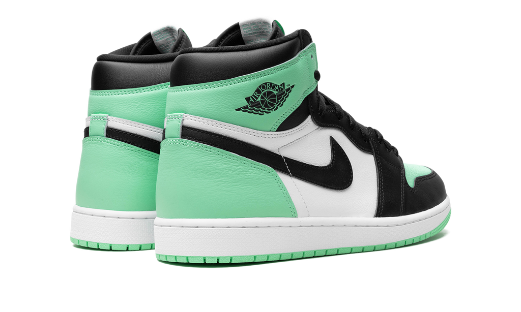 Air Jordan 1 Retro High OG "Green Glow" DZ5485 130