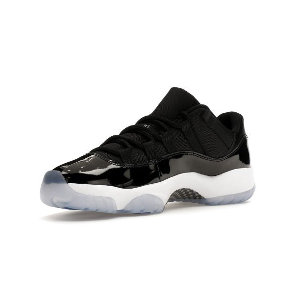 AIR JORDAN 11 LOW “Space Jam”